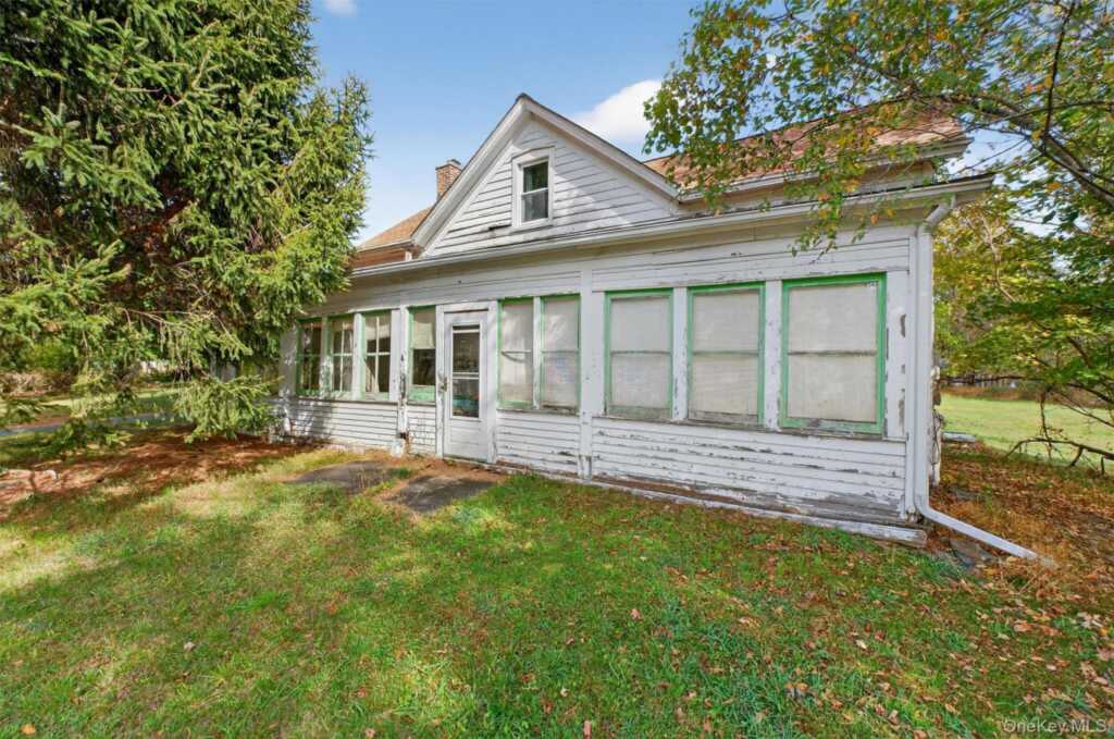 300 Band Camp Road, Saugerties, NY 12477 - Photo 5 of 48