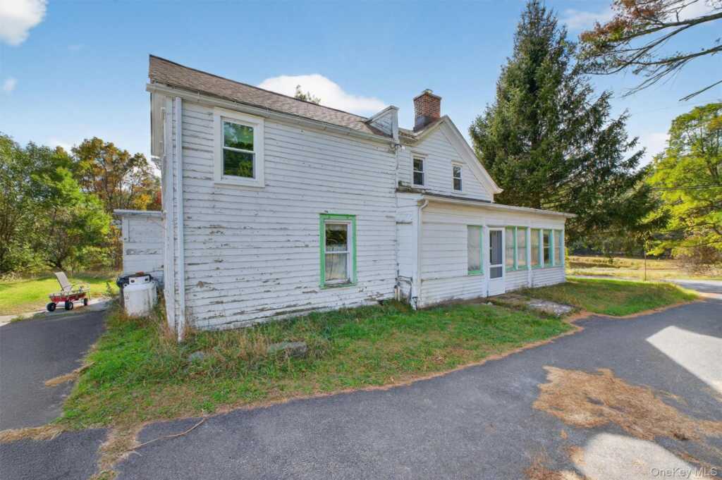 300 Band Camp Road, Saugerties, NY 12477 - Photo 9 of 48