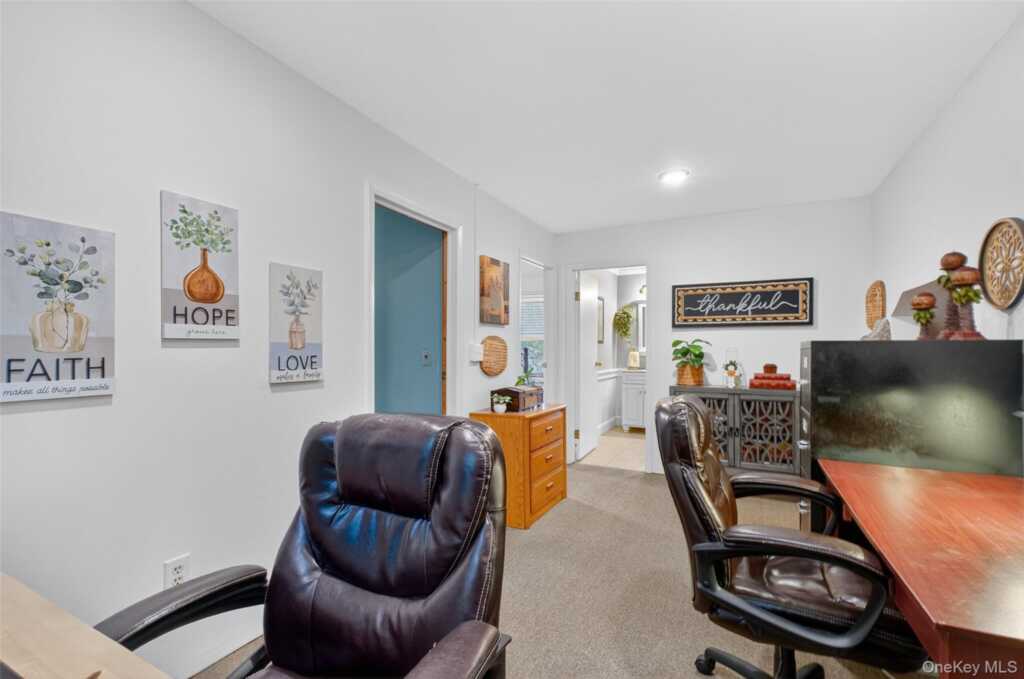 333 Canoe Hill Road, Saugerties, NY 12477 - Photo 22 of 33