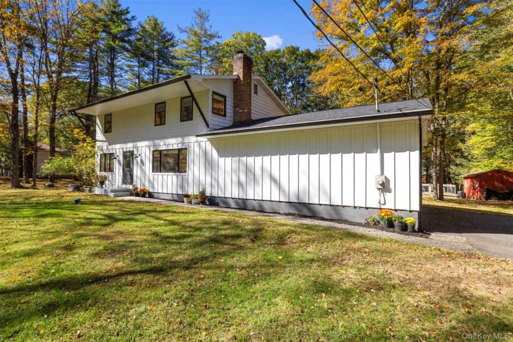90 Van Dale Road, Woodstock, NY 12498 - Photo 25 of 50