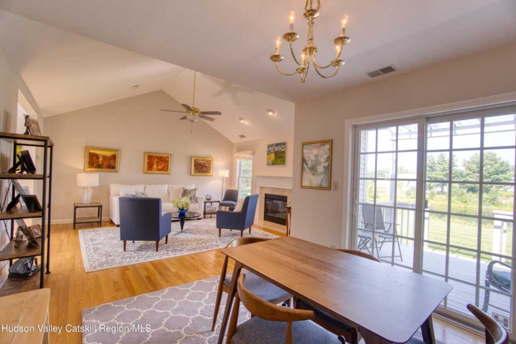 208 Cinnamon Circle, Rhinebeck, NY 12572 - Photo 8 of 25