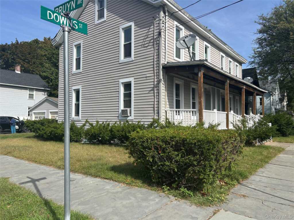 133-135 Downs Street, Kingston, NY 12401 - Photo 2 of 25