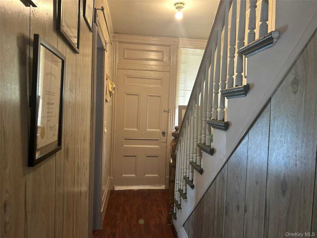 133-135 Downs Street, Kingston, NY 12401 - Photo 3 of 25