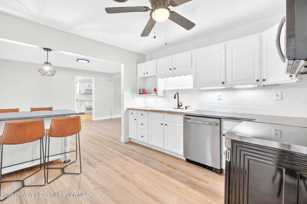 5 Lazy Brook Lane, Woodstock, NY 12498 - Photo 10 of 35