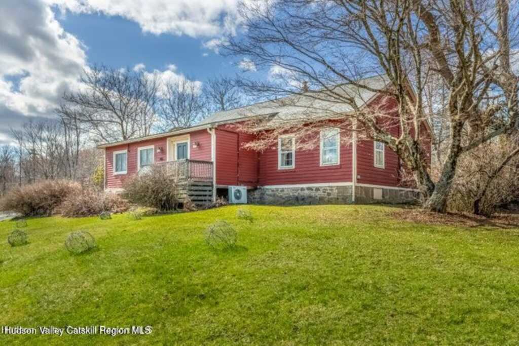 155 Main, High Falls, NY 12440