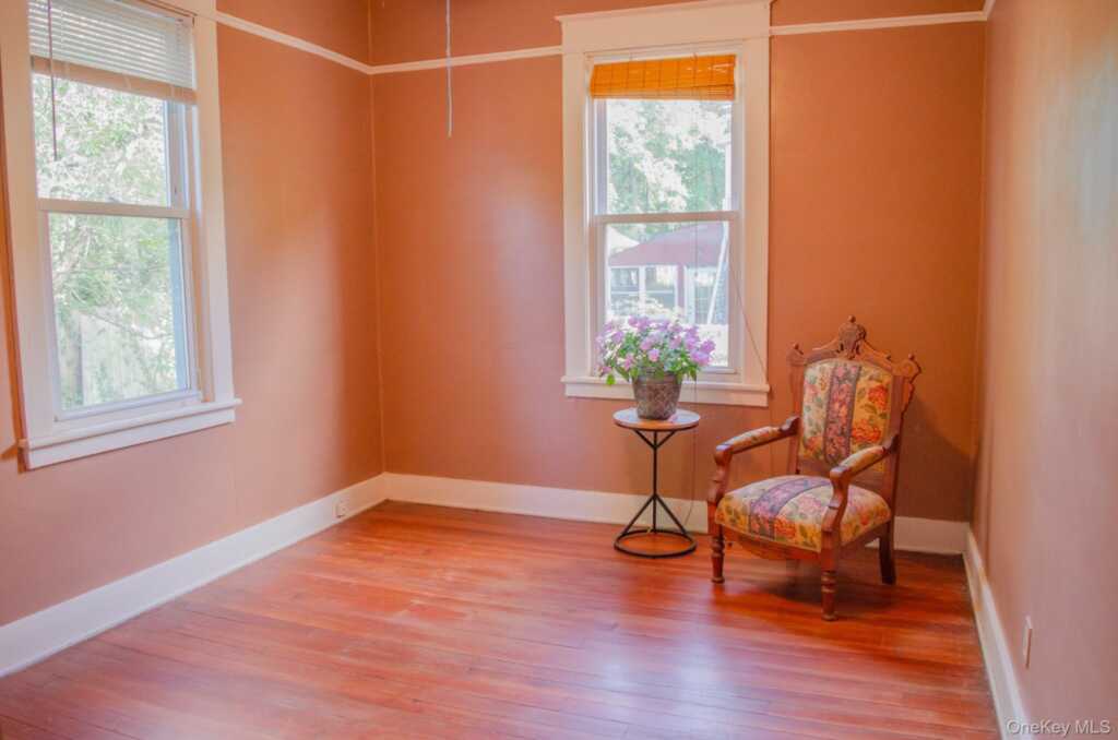 11 Third, Kingston, NY 12401 - Photo 11 of 34
