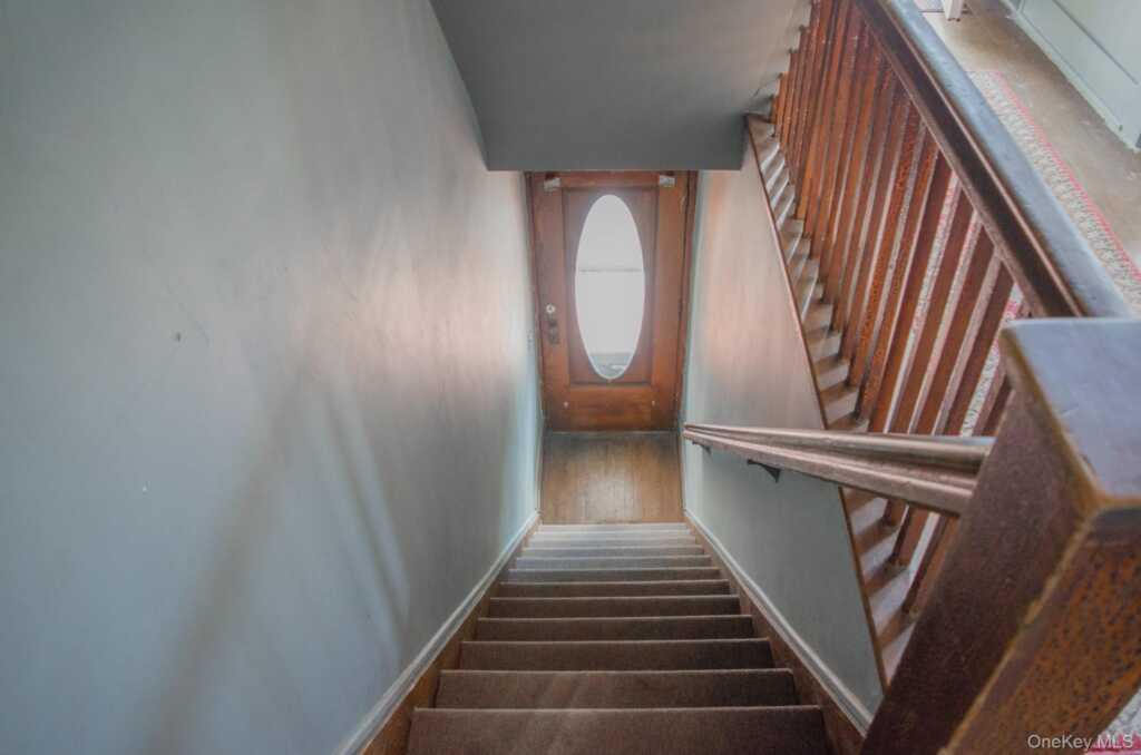 11 Third, Kingston, NY 12401 - Photo 15 of 34