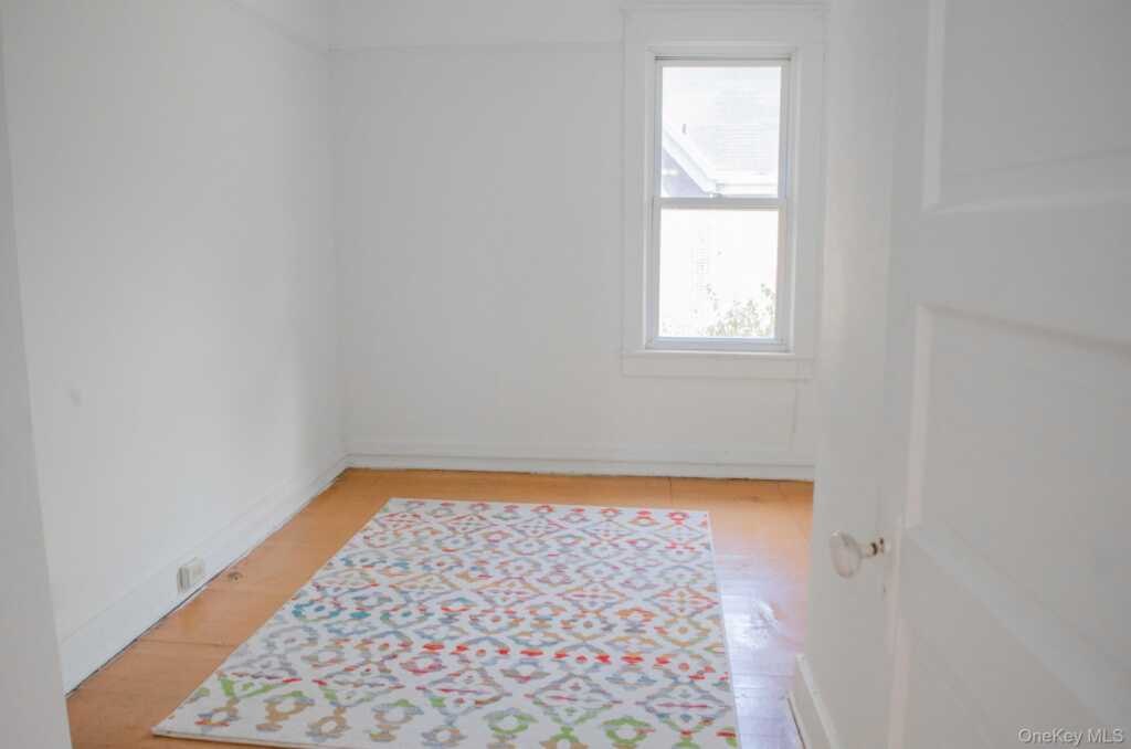 11 Third, Kingston, NY 12401 - Photo 17 of 34