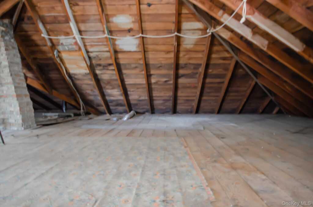 11 Third, Kingston, NY 12401 - Photo 24 of 34