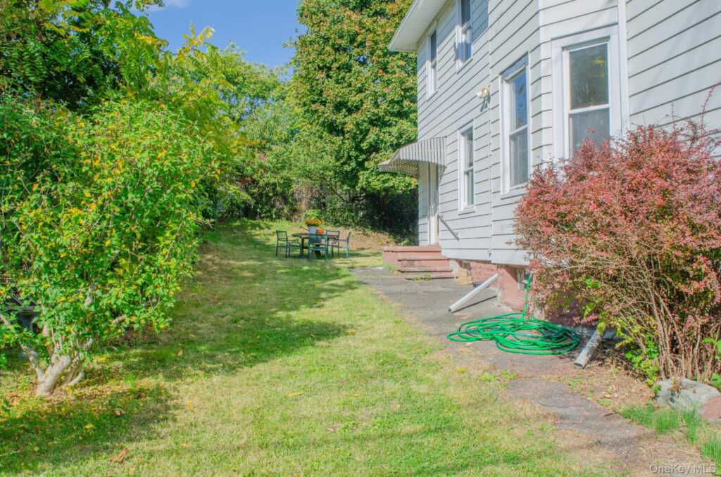 11 Third, Kingston, NY 12401 - Photo 30 of 34
