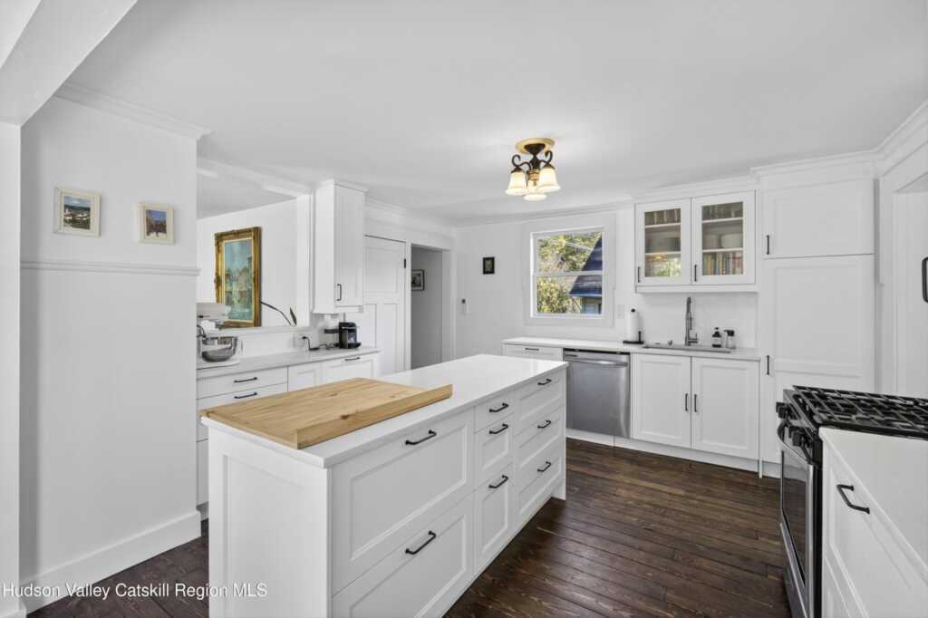 243 Whiteport Road, Kingston, NY 12401 - Photo 11 of 30