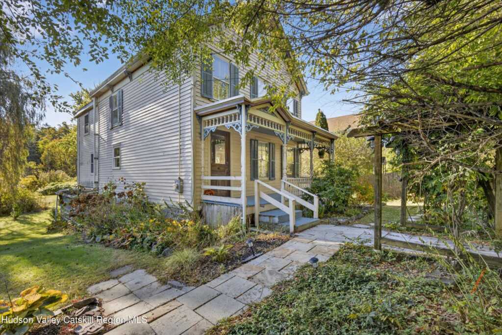 243 Whiteport Road, Kingston, NY 12401 - Photo 2 of 30