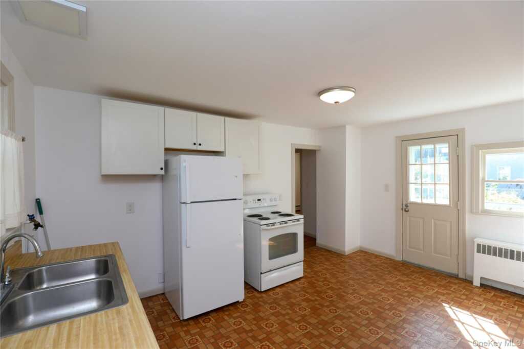 103 Gross Street, Kingston, NY 12401 - Photo 13 of 21