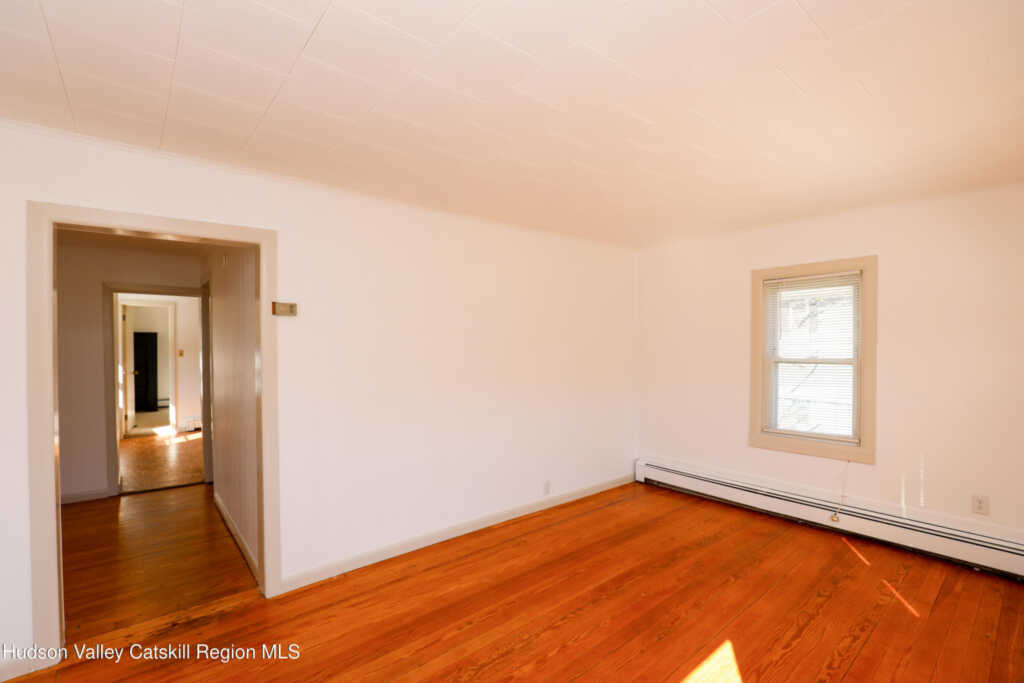 103 Gross Street, Kingston, NY 12401 - Photo 4 of 21