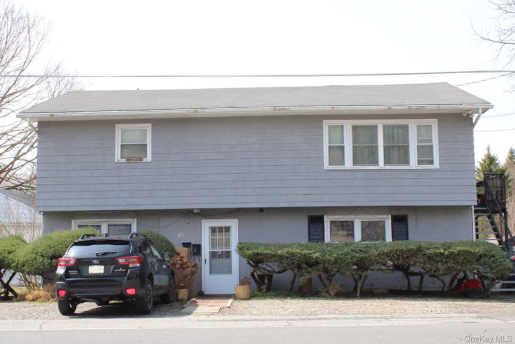 12 Parsonage Street, Rhinebeck, NY 12572
