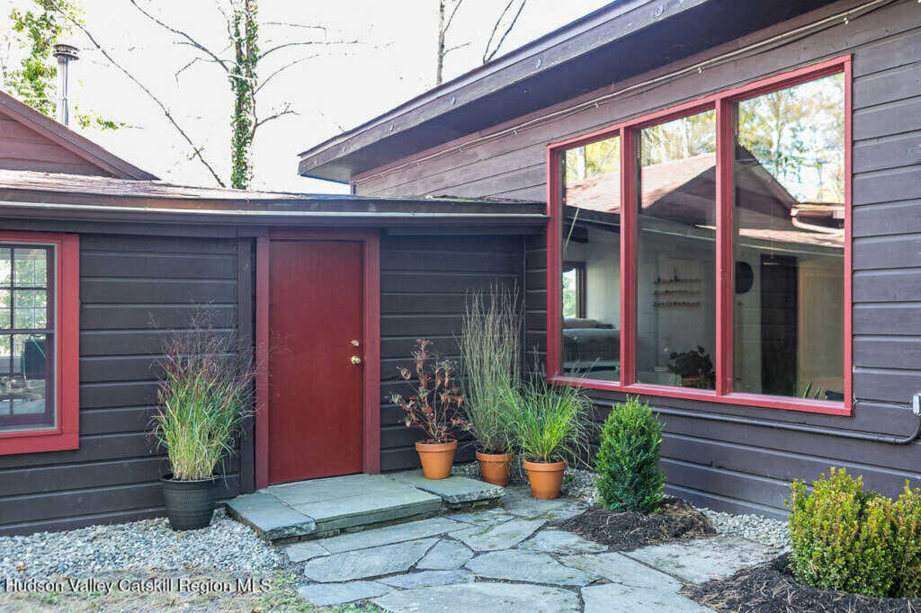 12 Studio Lane, Woodstock, NY 12498 - Photo 4 of 33