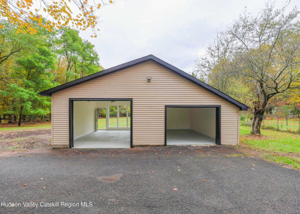 169 West Saugerties Road, Saugerties, NY 12477 - Photo 35 of 43