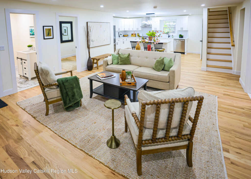 169 West Saugerties Road, Saugerties, NY 12477 - Photo 4 of 43