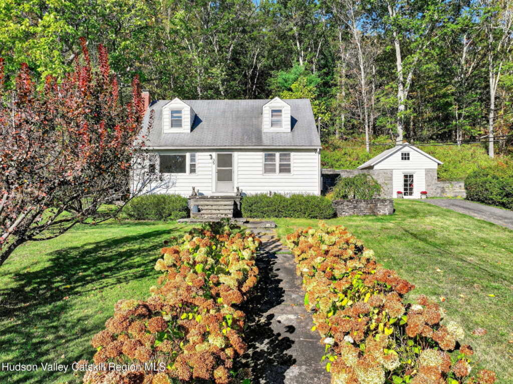 35 Shear Road, Saugerties, NY 12477