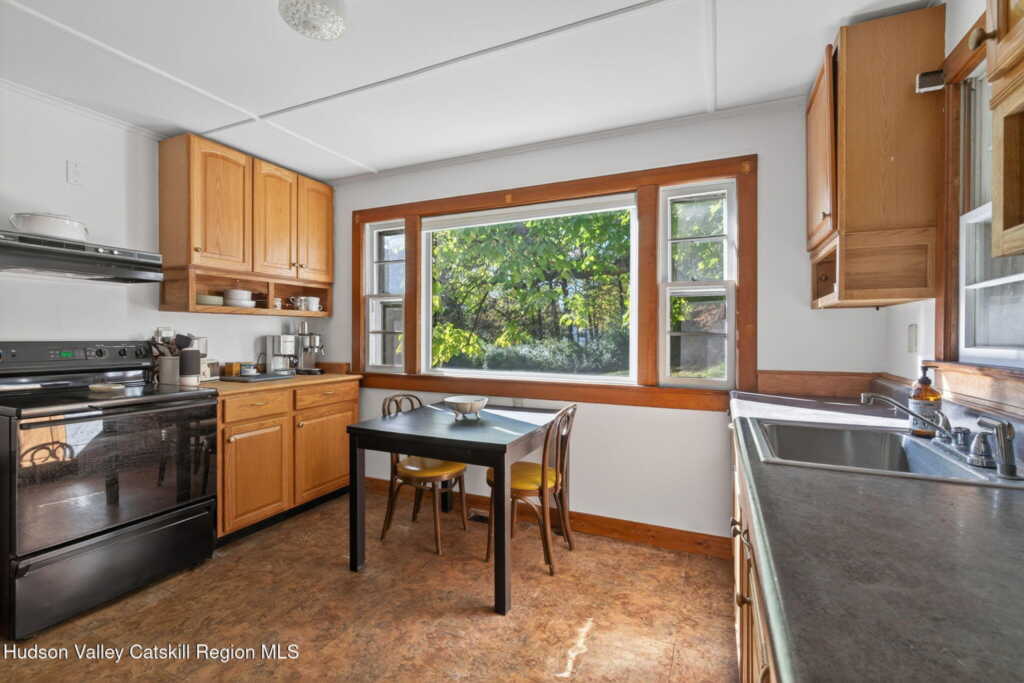 35 Shear Road, Saugerties, NY 12477 - Photo 12 of 46