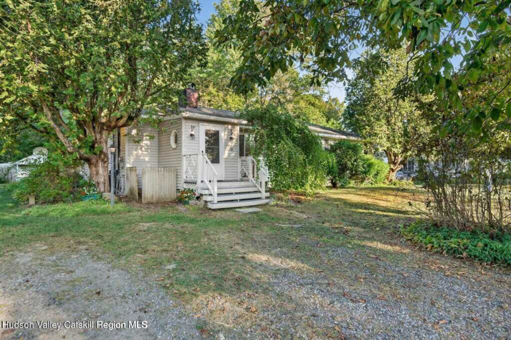 139 North Ohioville Road, New Paltz, NY 12561