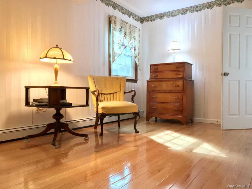 1033 Old Post Road, New Paltz, NY 12561 - Photo 25 of 34