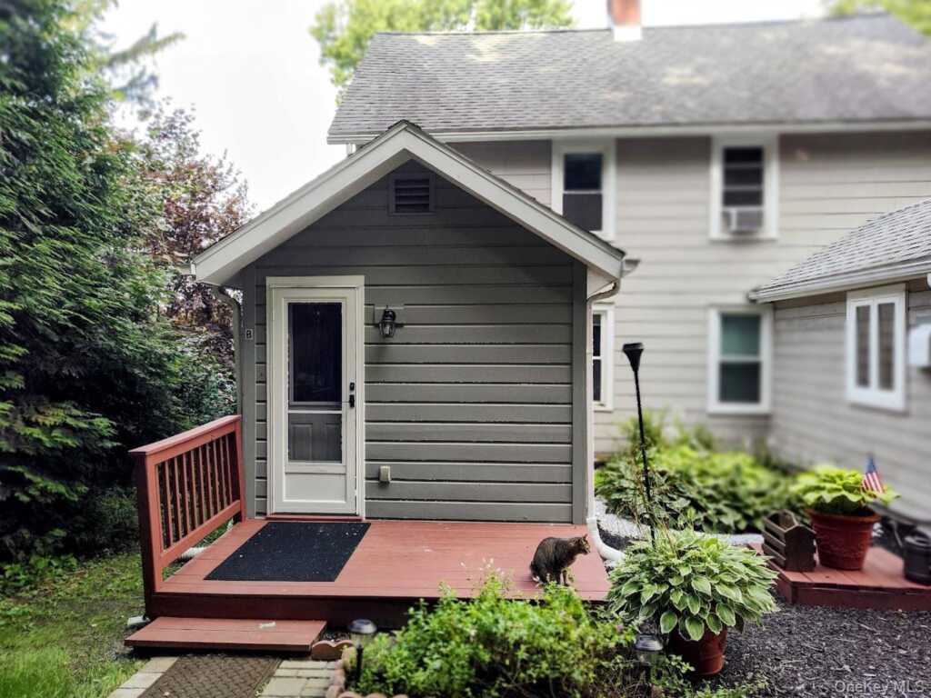 58 Orchard Dr, Rhinebeck, NY 12474 - Photo 16 of 19