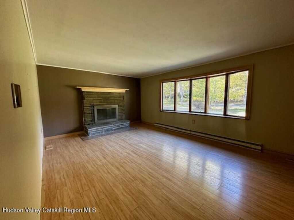 34 Van Buskirk Road, Saugerties, NY 12477 - Photo 5 of 18