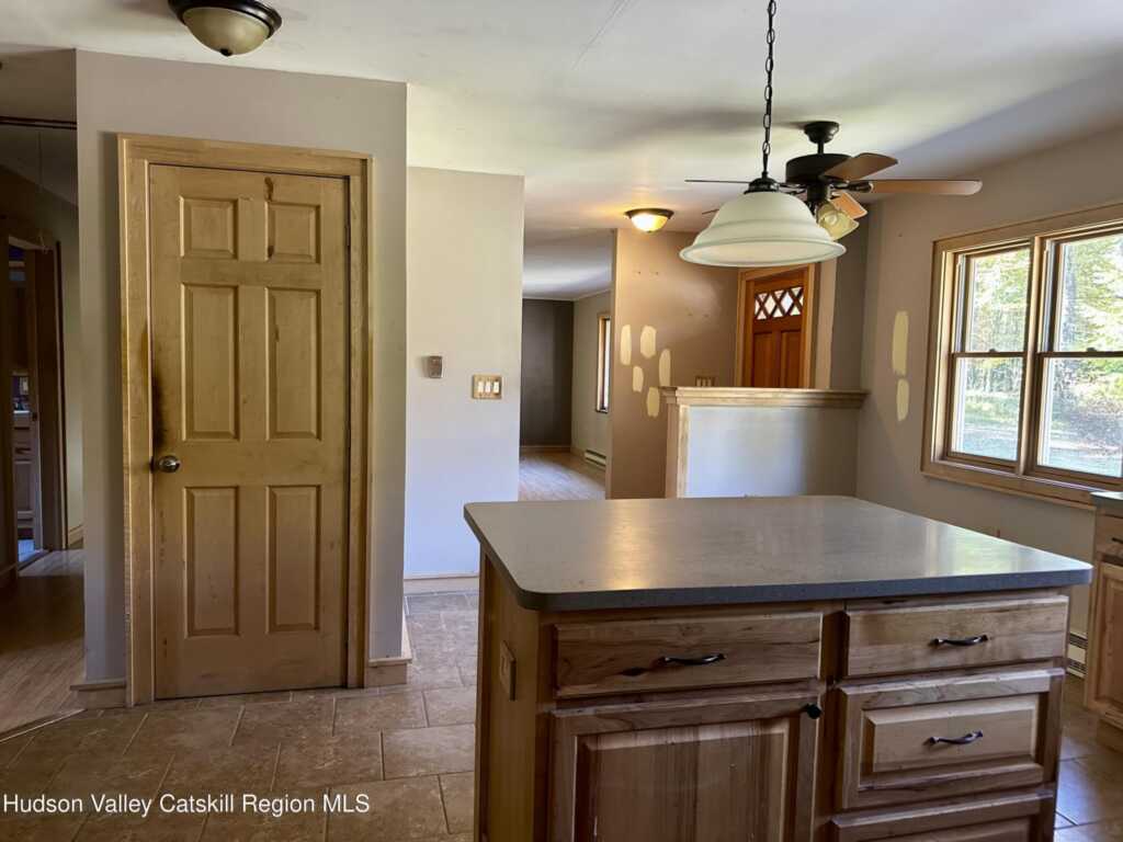 34 Van Buskirk Road, Saugerties, NY 12477 - Photo 6 of 18