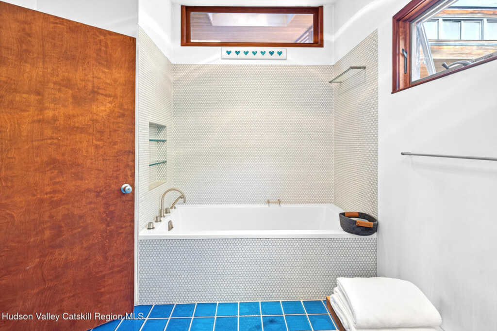 289 Upper Byrdcliffe Road, Woodstock, NY 12498 - Photo 22 of 49