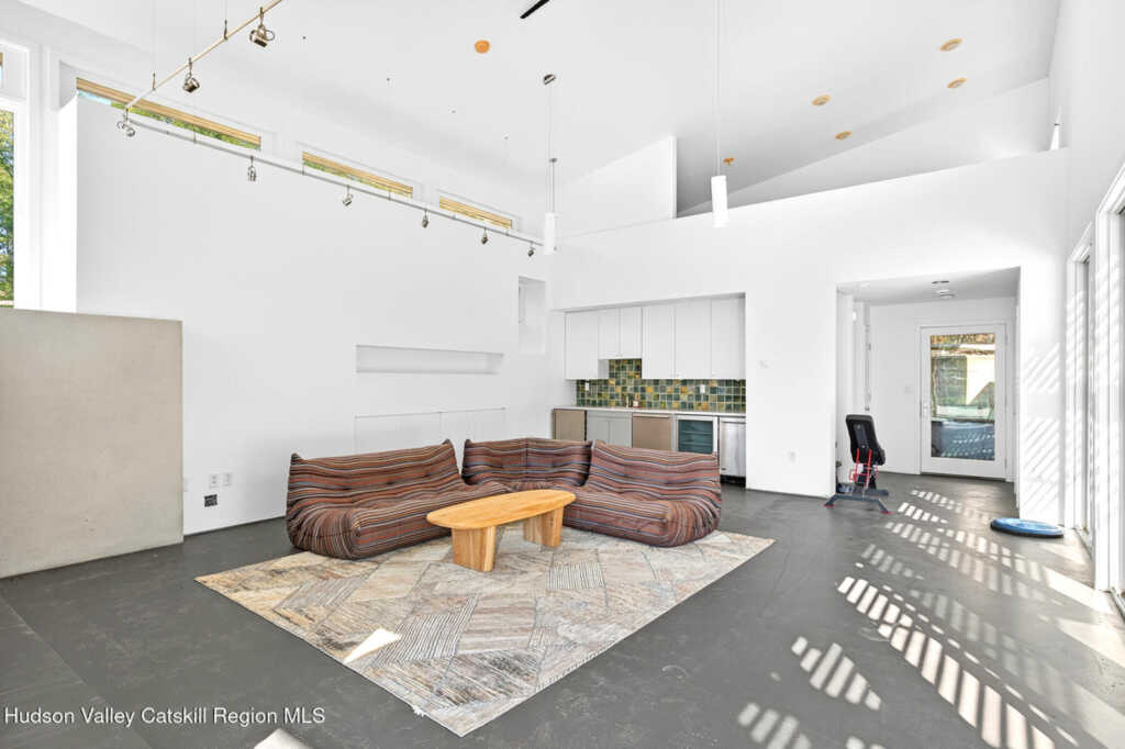 289 Upper Byrdcliffe Road, Woodstock, NY 12498 - Photo 42 of 49