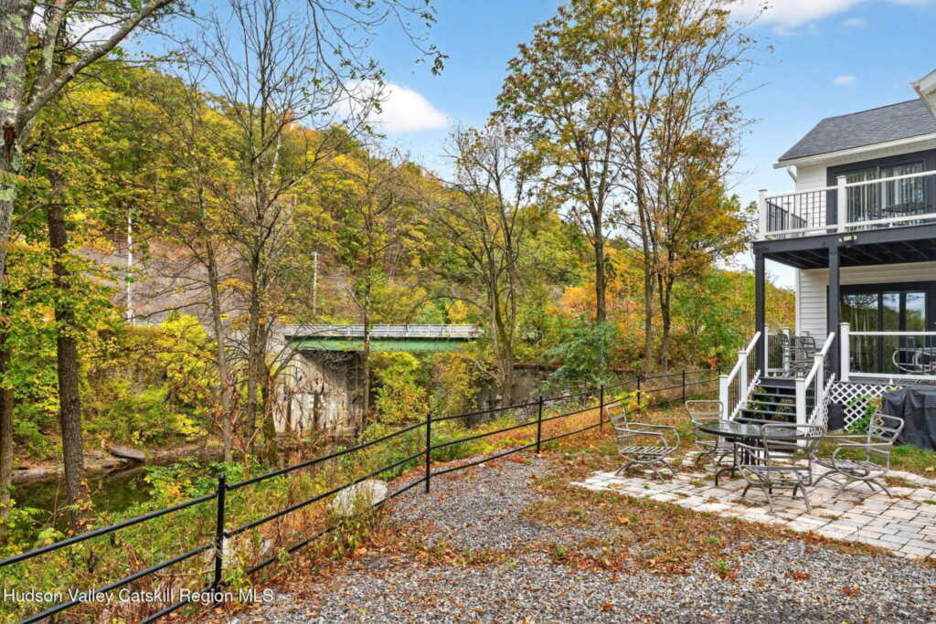 2771 Rt 9w, Saugerties, NY 12477 - Photo 49 of 50