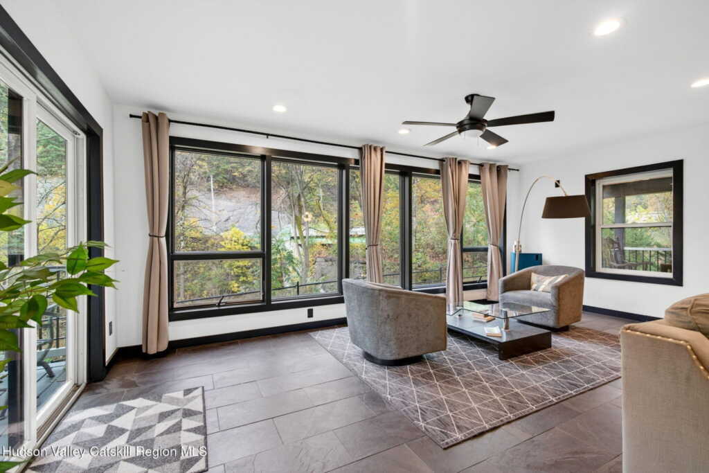 2771 Rt 9w, Saugerties, NY 12477 - Photo 6 of 50