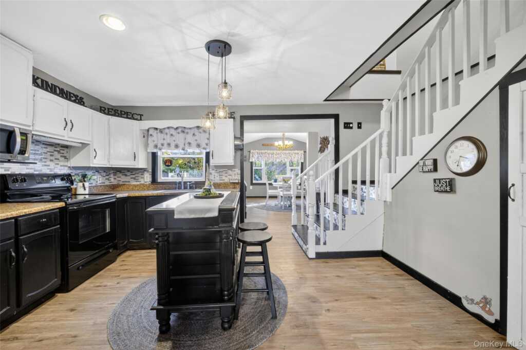 123 Barclay Lane, Saugerties, NY 12477 - Photo 17 of 49