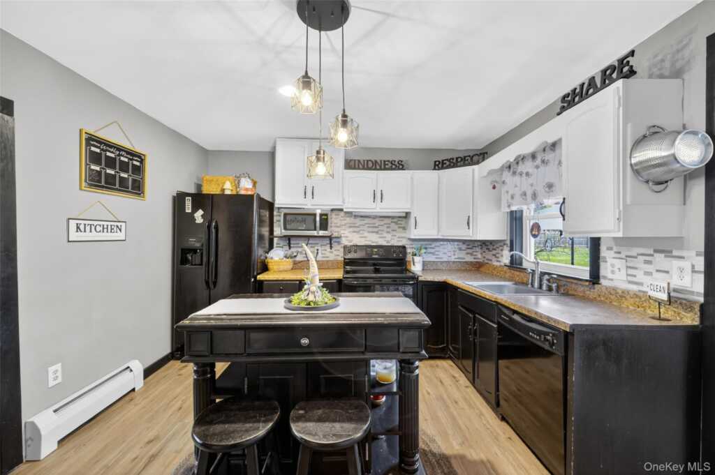 123 Barclay Lane, Saugerties, NY 12477 - Photo 18 of 49