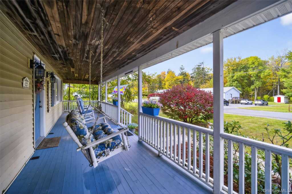 123 Barclay Lane, Saugerties, NY 12477 - Photo 6 of 49