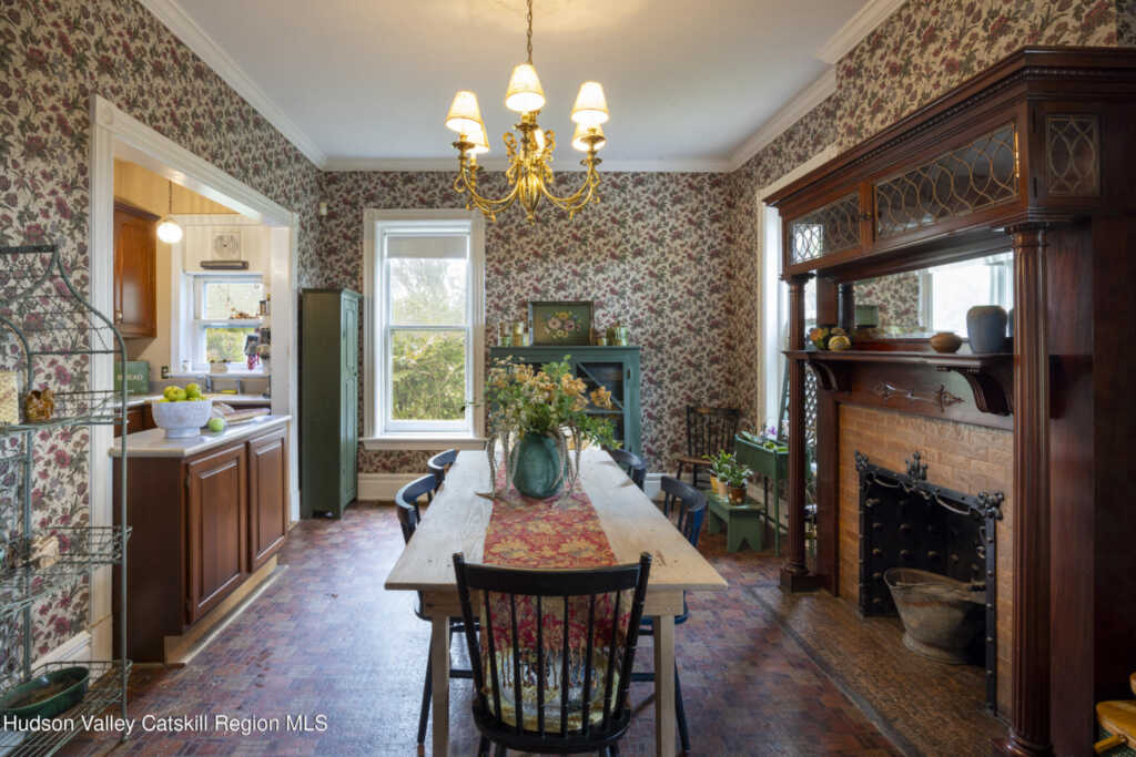 44 Chestnut Street, Kingston, NY 12401 - Photo 15 of 39