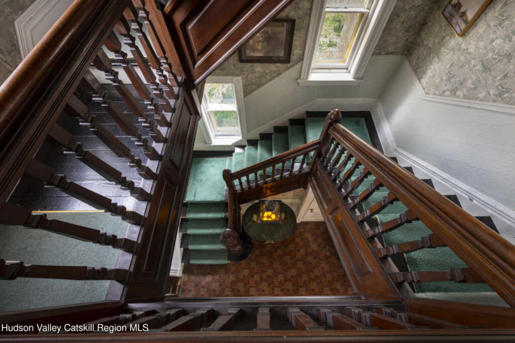 44 Chestnut Street, Kingston, NY 12401 - Photo 19 of 39