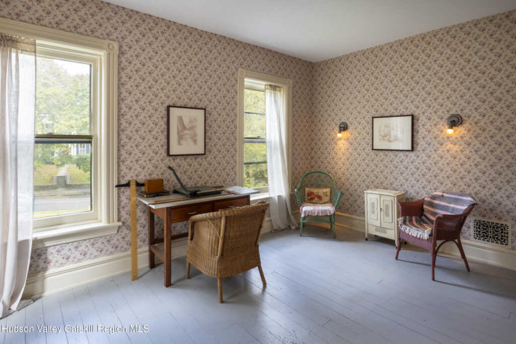 44 Chestnut Street, Kingston, NY 12401 - Photo 25 of 39