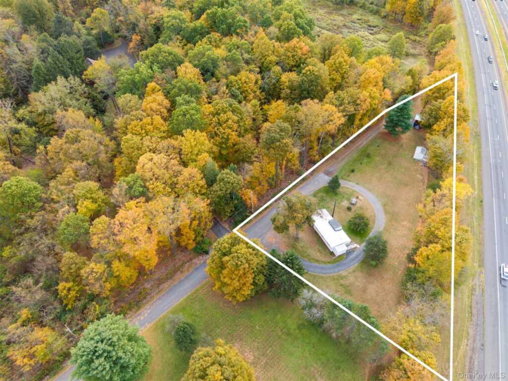 11 Miller Lane, New Paltz, NY 12561 - Photo 3 of 31
