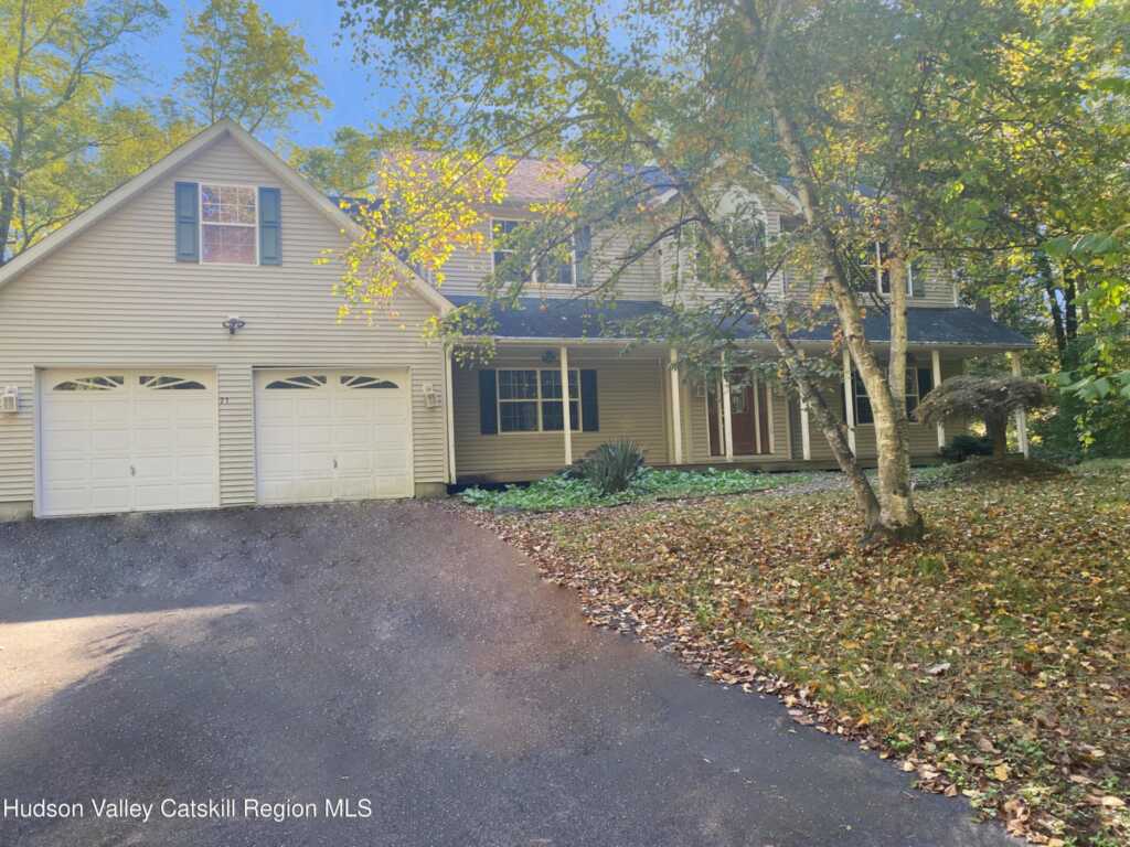 71 Easy Street, Hurley, NY 12443