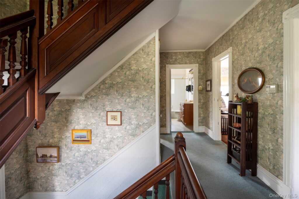 44 Chestnut Street, Kingston, NY 12401 - Photo 29 of 39