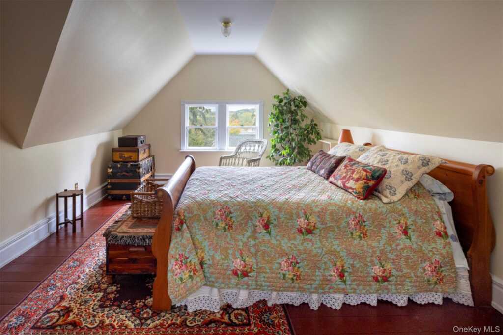 44 Chestnut Street, Kingston, NY 12401 - Photo 30 of 39