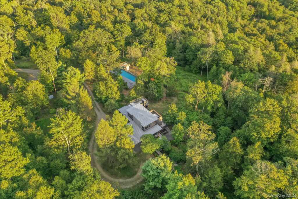 125 Valley View Way, Woodstock, NY 12448 - Photo 40 of 50
