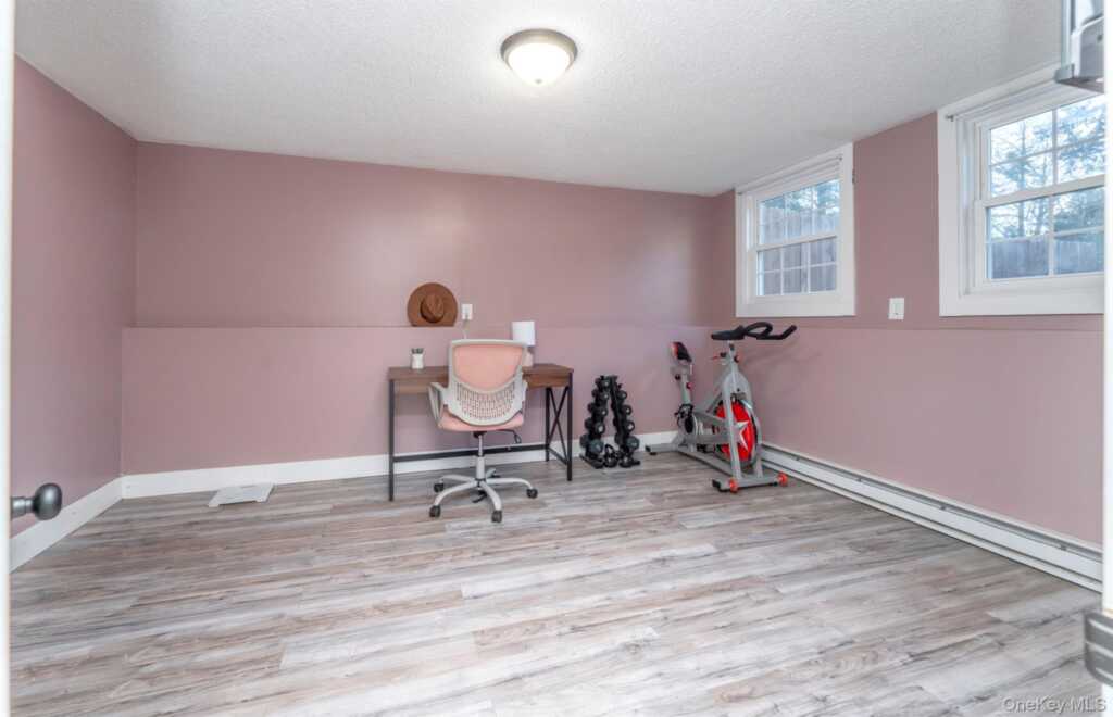 30 Willow Road, Saugerties, NY 12477 - Photo 26 of 40