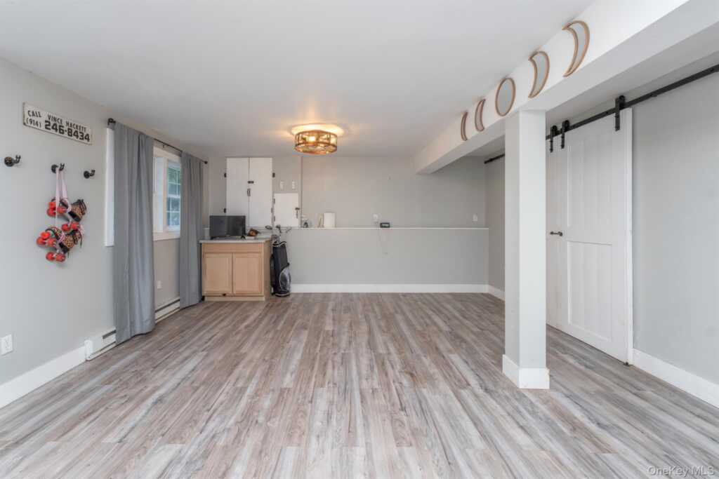 30 Willow Road, Saugerties, NY 12477 - Photo 29 of 40