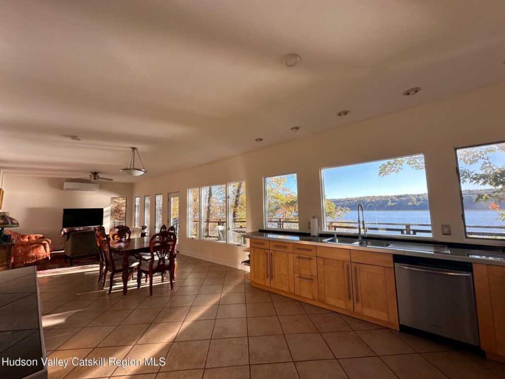 54 Deak Lane, Saugerties, NY 12477 - Photo 3 of 38