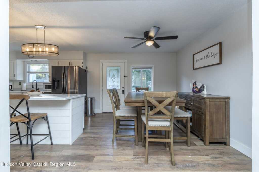 30 Willow Road, Saugerties, NY 12477 - Photo 10 of 40