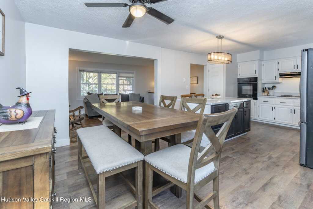 30 Willow Road, Saugerties, NY 12477 - Photo 12 of 40