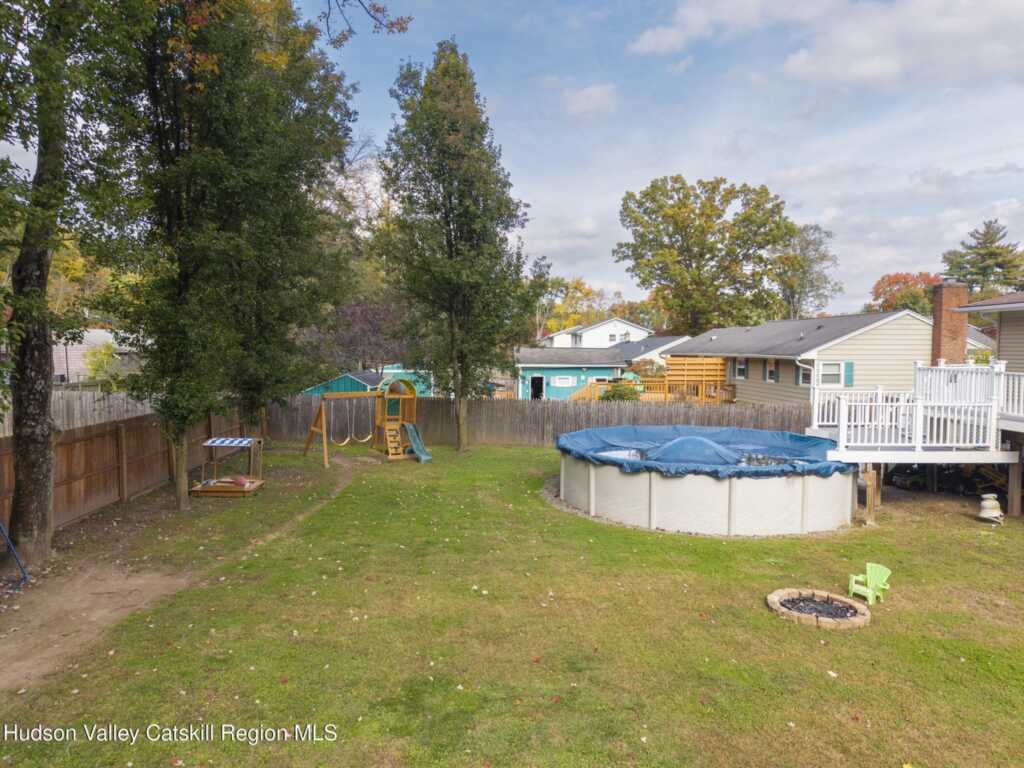 30 Willow Road, Saugerties, NY 12477 - Photo 34 of 40